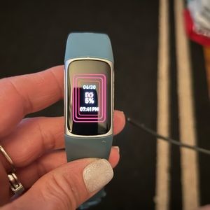 Fitbit Charge 5